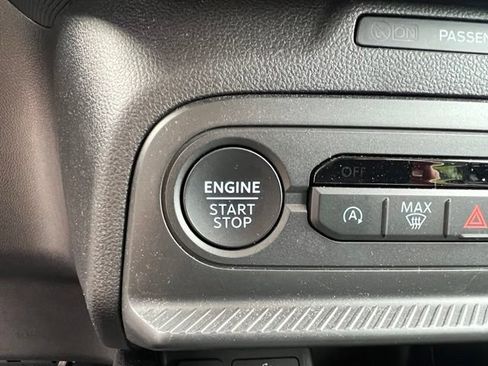 Used 2025 Ford Bronco Sport Big Bend w/ Convenience Package AWD/4WD image 28