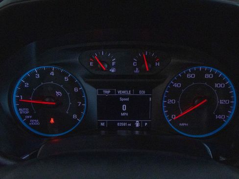 Used 2020 Chevrolet Equinox LS FWD image 14