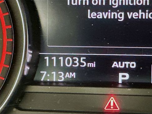 Used 2019 Audi A4 2.0T Premium w/ Sport Package image 12