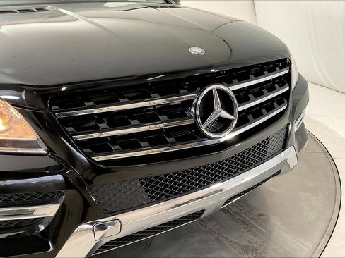 Used 2015 Mercedes-Benz ML 350 4MATIC image 33