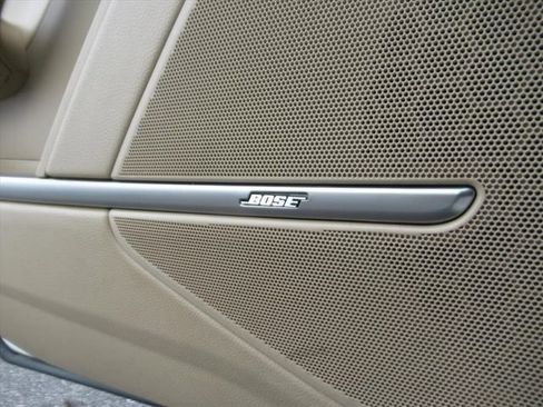 Used 2011 Cadillac CTS Premium image 29