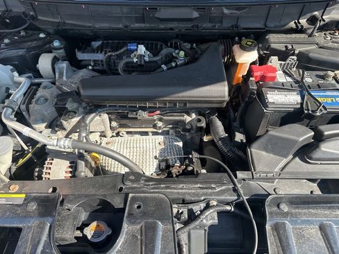 Used 2016 Nissan Rogue S w/ Appearance Package image 10