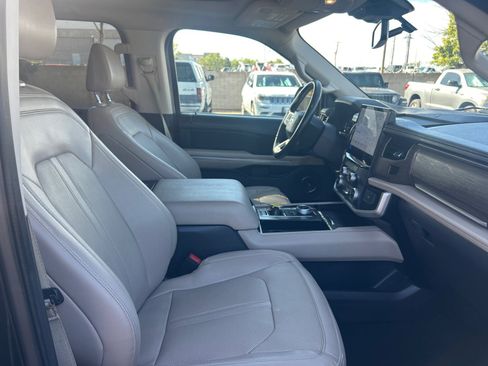 Used 2024 Ford Expedition Max Limited RWD image 19