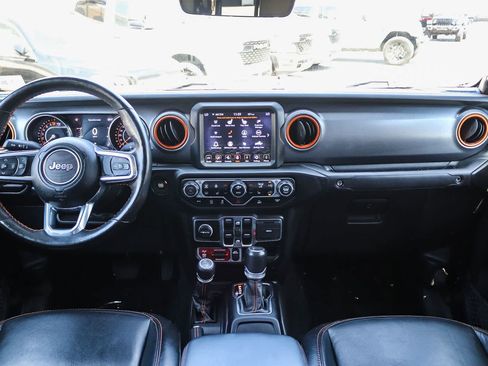 Used 2023 Jeep Gladiator Mojave w/ LED Lighting Group AWD/4WD image 13
