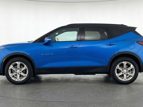 Used 2025 Chevrolet Blazer LT image 5