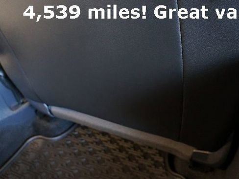 Certified 2025 Volkswagen Jetta SE image 39