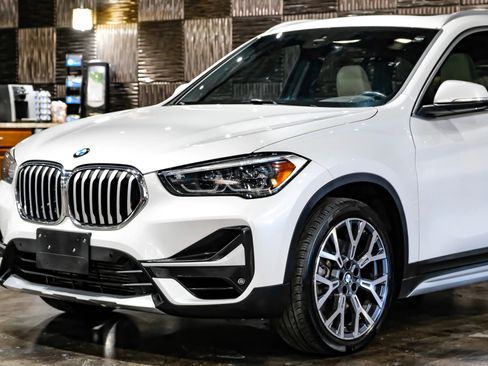 Used 2021 BMW X1 sDrive28i w/ Convenience Package image 10