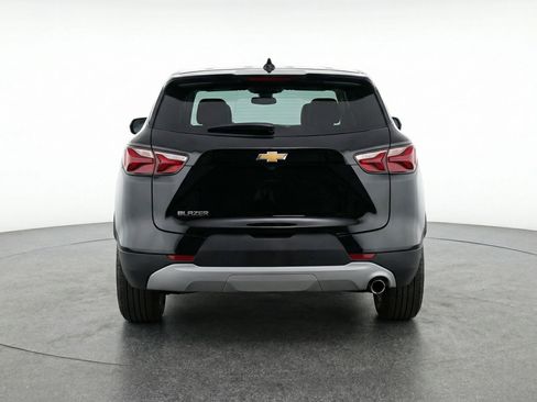 Used 2025 Chevrolet Blazer LT image 7