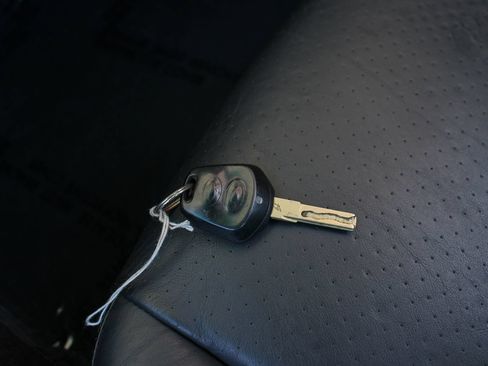 Used 2002 Porsche 911 GT3 RS image 32