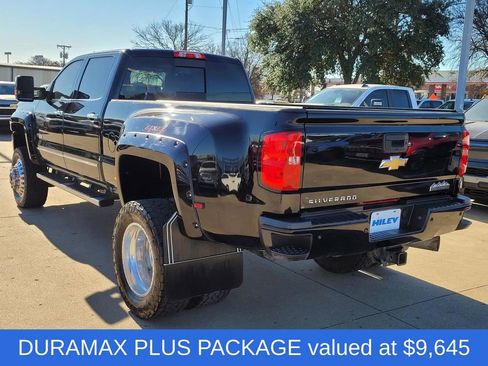 Used 2018 Chevrolet Silverado 3500 High Country w/ Duramax Plus Package image 3