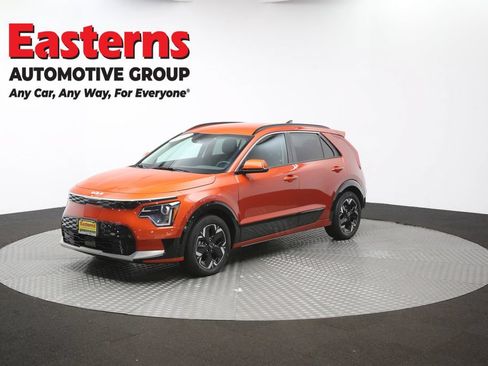 Used 2023 Kia Niro Wind w/ Wind Preserve Package FWD image 54