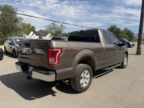 Used 2015 Ford F150 XLT AWD/4WD image 6