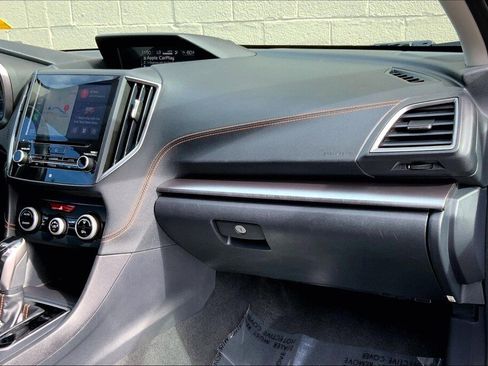 Used 2018 Subaru Crosstrek 2.0i Limited image 16