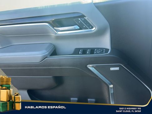 Used 2023 GMC Sierra 1500 SLT image 29