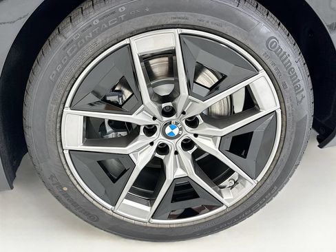 New 2027 BMW 530i RWD image 30