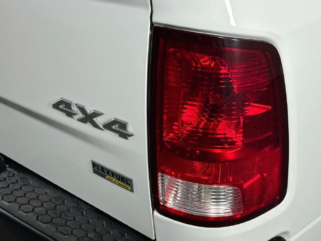 Used 2016 RAM 1500 Tradesman w/ Popular Equipment Group AWD/4WD image 29