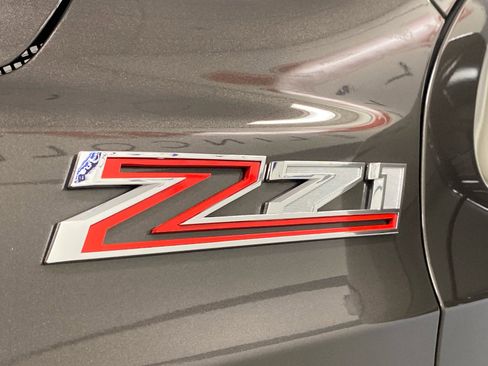 Used 2021 Chevrolet Tahoe Z71 w/ Z71 Signature Package image 14