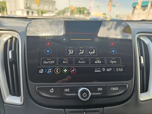 Used 2024 Chevrolet Malibu LT FWD image 22