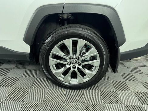 Used 2025 Toyota RAV4 XLE Premium w/ Weather Package FWD image 38