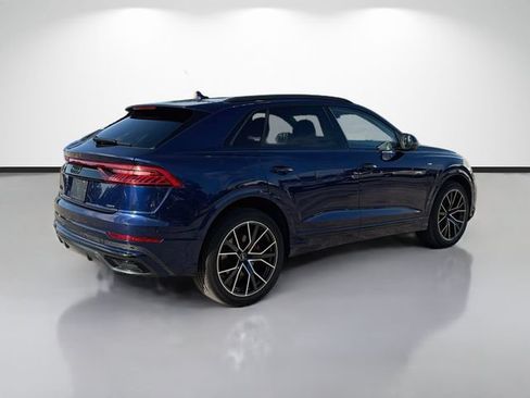 Used 2022 Audi Q8 Premium Plus AWD/4WD image 3