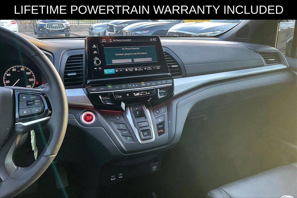 Used 2026 Honda Odyssey Sport-L image 8