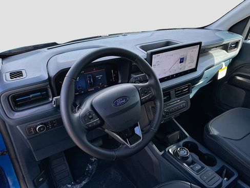 New 2026 Ford Maverick Lobo image 6