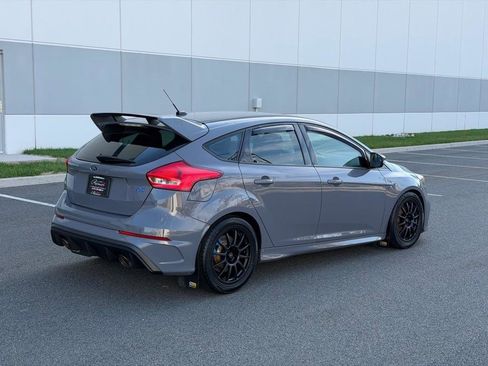 Used 2017 Ford Focus RS image 5