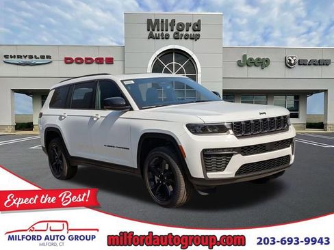 New 2026 Jeep Grand Cherokee L Limited AWD/4WD image 1