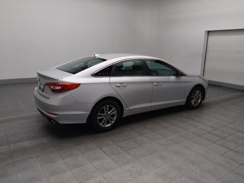 Used 2015 Hyundai Sonata SE FWD image 10