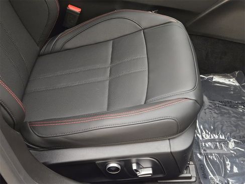 New 2024 Maserati Ghibli Modena Ultima Q4 image 28