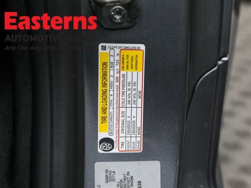 Used 2021 Chevrolet Camaro LT image 30