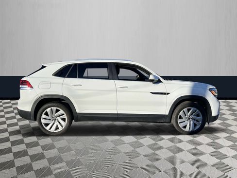 Used 2023 Volkswagen Atlas Cross Sport SE image 7