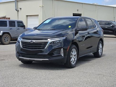 Used 2022 Chevrolet Equinox LT FWD image 3