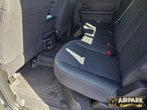 New 2025 RAM 2500 Tradesman AWD/4WD image 13