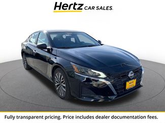Used 2025 Nissan Altima 2.5 SV FWD video 1