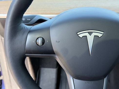 Used 2021 Tesla Model Y Long Range AWD/4WD image 15