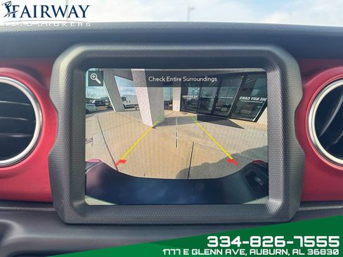 Used 2023 Jeep Gladiator Rubicon w/ LED Lighting Group image 23