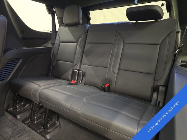 Used 2024 Chevrolet Tahoe Z71 w/ Luxury Package AWD/4WD image 19
