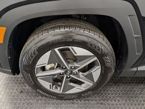 Used 2025 Hyundai Tucson SEL AWD/4WD image 7