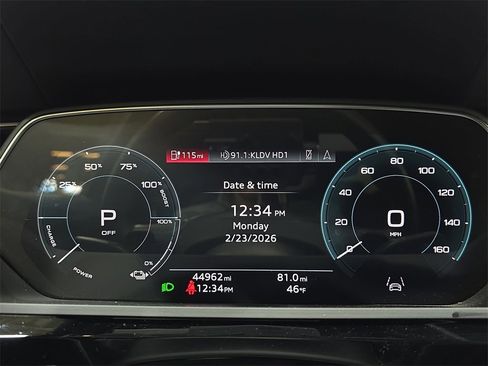 Used 2023 Audi e-tron Chronos w/ Chronos Package image 20