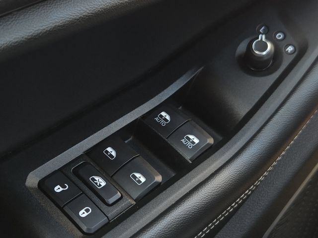 Used 2021 Jeep Grand Cherokee L Laredo AWD/4WD image 27