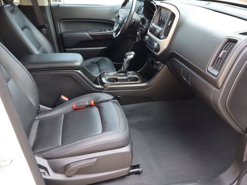 Used 2022 GMC Canyon Elevation w/ Elevation Premium Package RWD image 16