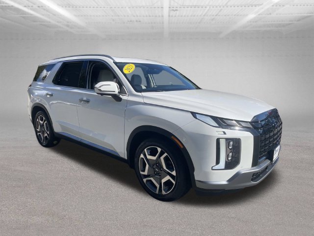 Used 2023 Hyundai Palisade Limited AWD/4WD image 4