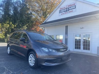 Used 2017 Chrysler Pacifica Touring