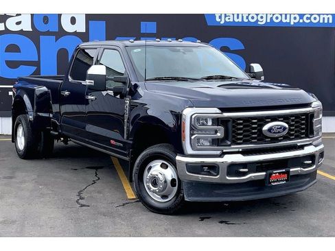 Used 2024 Ford F350 Lariat w/ Lariat Ultimate Package AWD/4WD image 2