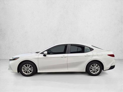 Used 2026 Toyota Camry LE FWD image 7