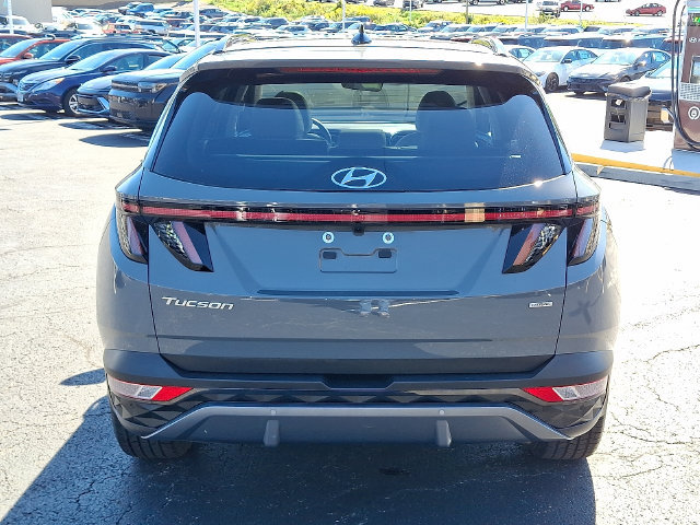 Certified 2024 Hyundai Tucson Limited AWD/4WD image 5