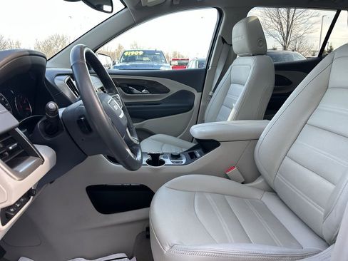 Used 2023 GMC Terrain Denali image 20