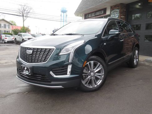 Used 2024 Cadillac XT5 Premium Luxury w/ LPO, Floor Liner Package AWD/4WD image 38