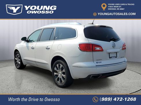 Used 2017 Buick Enclave Leather w/ Enclave Sport Touring Edition FWD image 4